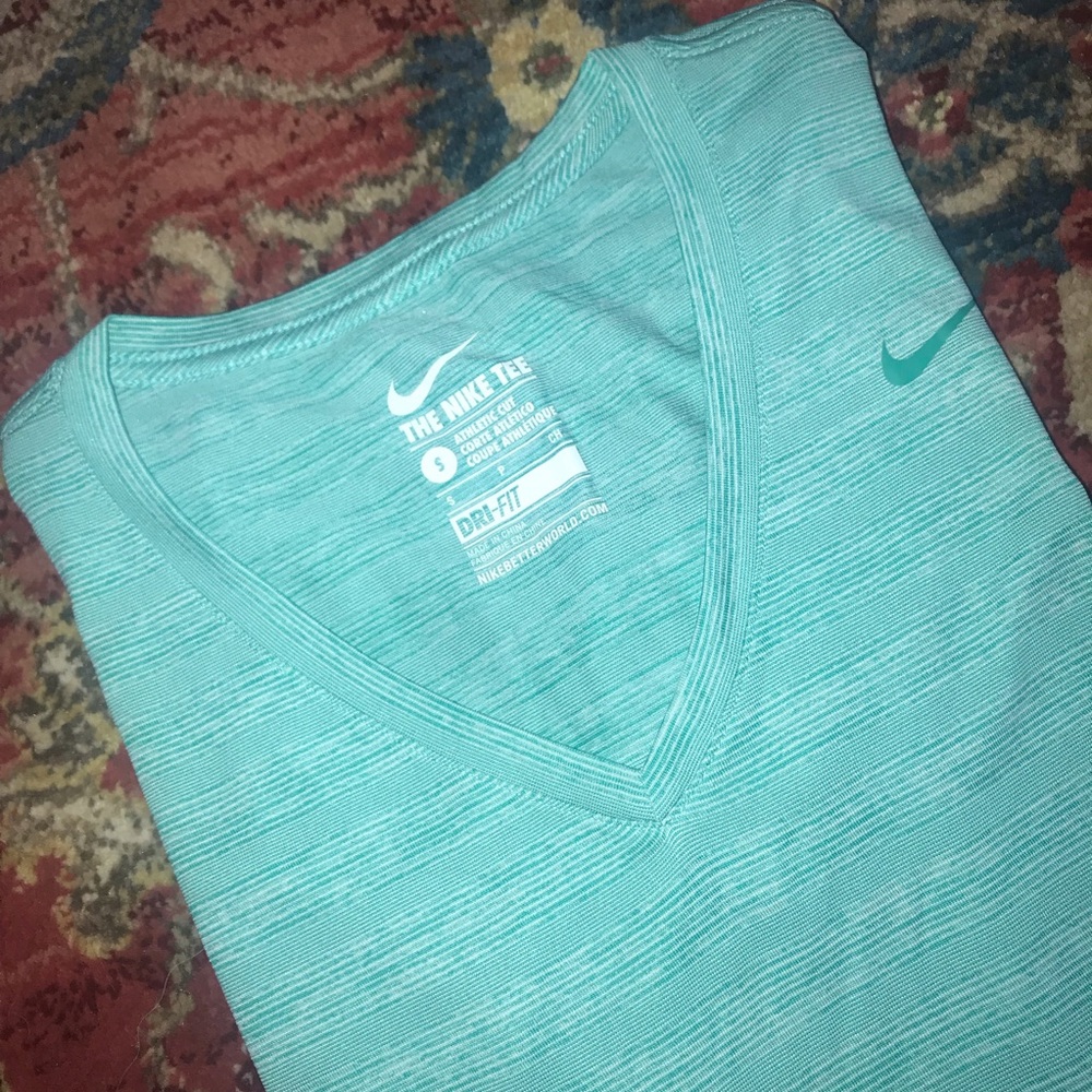 Nike Dri-Fit V-Neck Tee - Picture 3 of 4